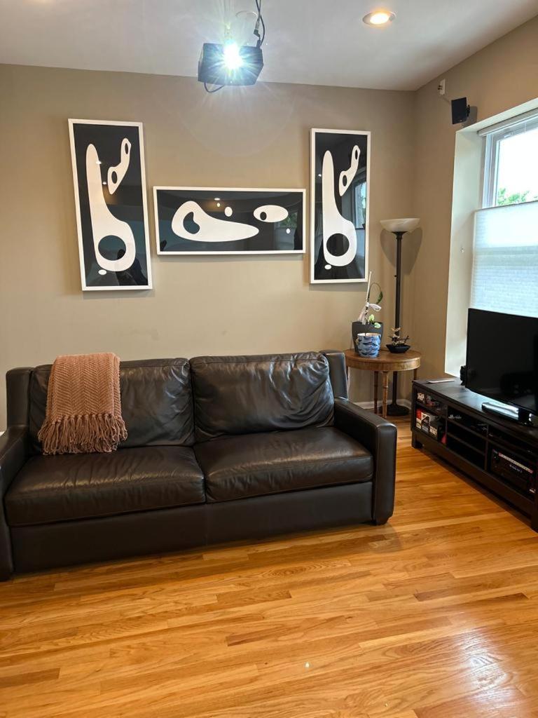 Gorgeous North Kenwood Hyde Park Unit Apartment Чикаго Екстериор снимка